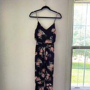 Lowered! 💥 AEO Women’s Floral Jumpsuit